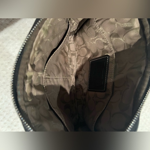 COACH SMALL CLUTCH BAG - Picture 3 of 3